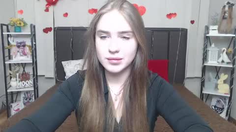 LauraHlot online show from 05/30/26, 06:16