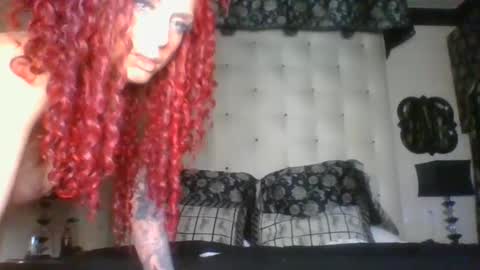 Lilian Banks online show from 02/06/25, 08:29
