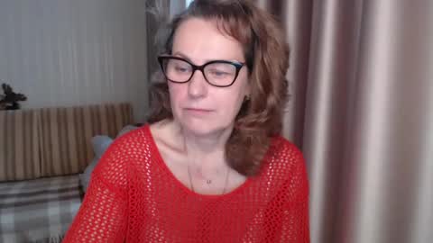 Lauraoven1 online show from 02/02/25, 08:57