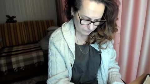 Lauraoven1 online show from 02/02/26, 10:25