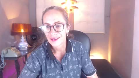 Laura Sofia online show from 02/01/26, 11:25