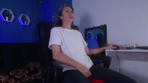 Laura Sofia online show from 03/01/26, 11:18