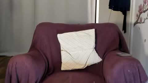 Laura Lara Sommer online show from 09/09/25, 06:07