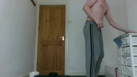 lauratedomm online show from 04/13/26, 09:26