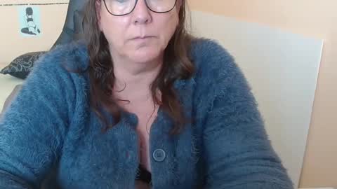 Snapshot of laureanne50 chatting on 12/04/24, 01:42 laureanne online show from 12/04/24, 01:42