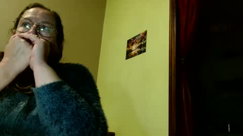 Snapshot of laureanne50 chatting on 12/06/24, 08:40 laureanne online show from 12/06/24, 08:40