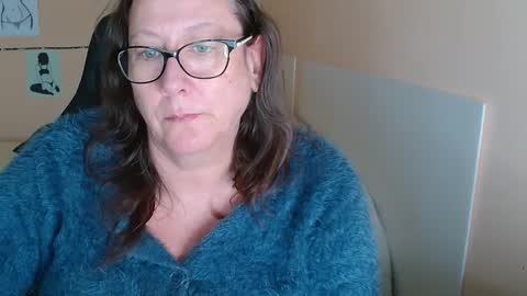 Snapshot of laureanne50 chatting on 12/08/24, 10:19 laureanne online show from 12/08/24, 10:19