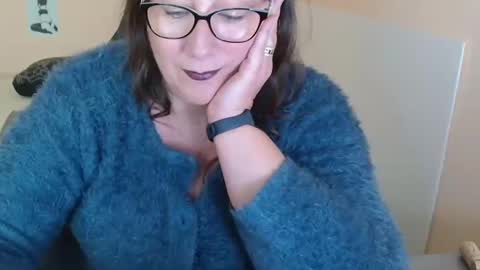 Snapshot of laureanne50 chatting on 12/11/24, 01:49 laureanne online show from 12/11/24, 01:49