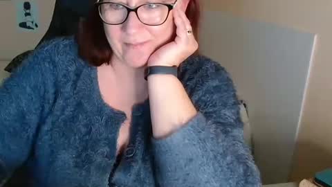 Snapshot of laureanne50 chatting on 12/20/24, 03:21 laureanne online show from 12/20/24, 03:21