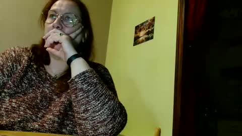 Snapshot of laureanne50 chatting on 02/19/25, 08:10 laureanne online show from 02/19/25, 08:10