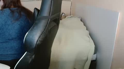 Snapshot of laureanne50 chatting on 03/12/25, 02:34 laureanne online show from 03/12/25, 02:34