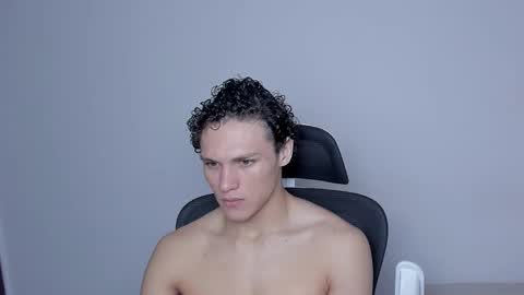 Laureent online show from 11/17/25, 01:11