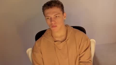 Laureent online show from 02/10/26, 06:45