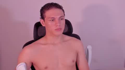 Laureent online show from 03/27/26, 06:08