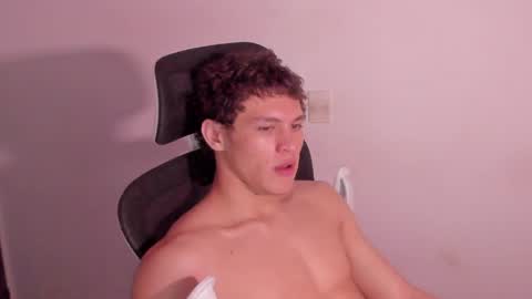 Laureent online show from 04/10/26, 01:22