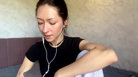 laurelimaino online show from 06/29/26, 01:11