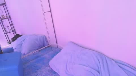 Snapshot of laurem_goddess chatting on 07/04/26, 01:28 Laurem online show from 07/04/26, 01:28