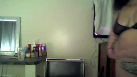 Lauren online show from 02/11/26, 07:57