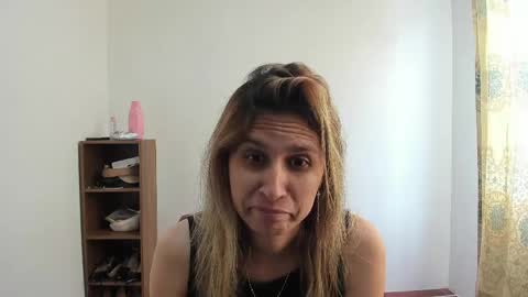 Snapshot of lauren_ashlee chatting on 05/13/26, 02:36 Lauren Independent model online show from 05/13/26, 02:36