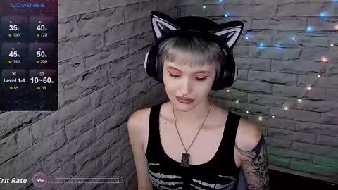 Eva online show from 10/18/25, 06:41