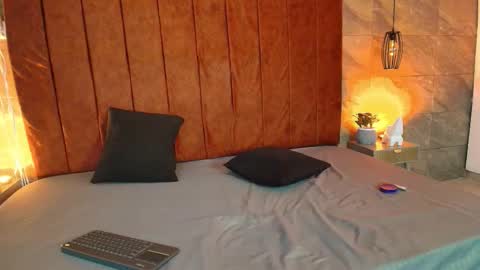 lauren_rouses online show from 03/21/26, 08:19