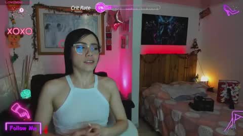 Lauren online show from 02/22/25, 03:34