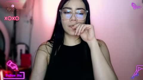 Lauren online show from 11/23/25, 05:29