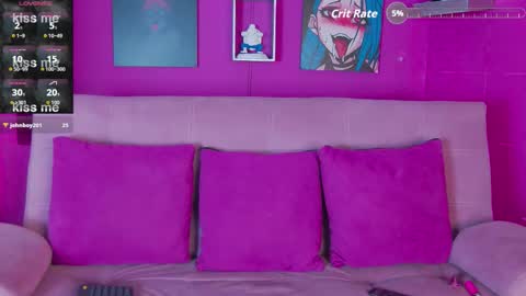 Lauren  online show from 09/25/25, 10:46