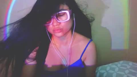onlyfan laureng7 - 7 laureng2 online show from 02/15/26, 07:51