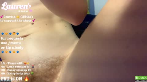 Snapshot of laurenipsumsit chatting on 01/22/25, 06:52 Lauren   online show from 01/22/25, 06:52