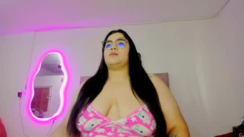 laurenlaine online show from 02/10/25, 08:21