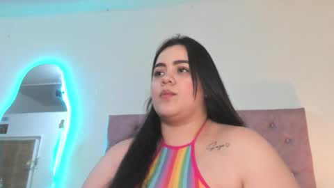 laurenlaine online show from 05/19/26, 09:54