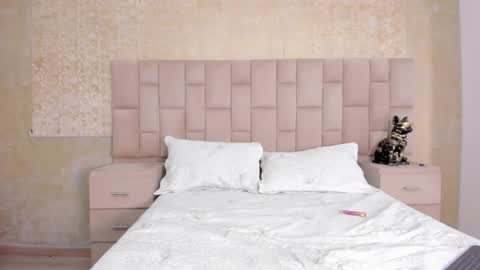 Lauren  online show from 01/18/25, 07:15