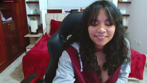 laurent online show from 01/28/25, 10:12