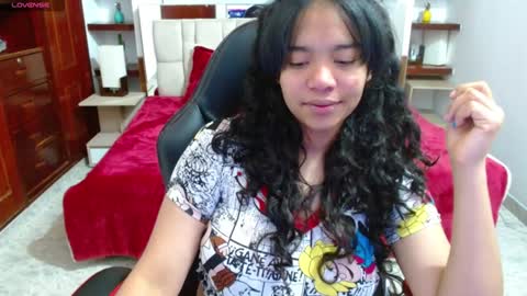 laurent online show from 01/29/25, 03:22