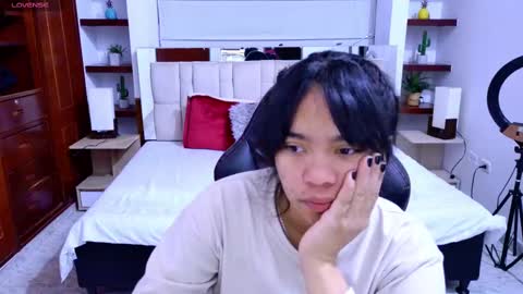 laurent online show from 09/13/25, 03:06