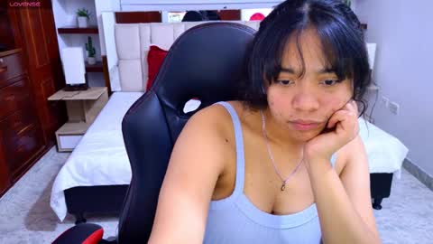 laurent online show from 09/15/25, 03:06