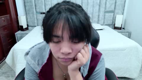 laurent online show from 03/19/26, 03:10