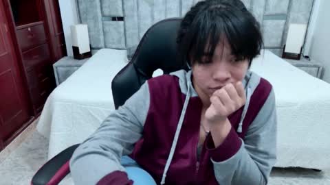 laurent online show from 03/21/26, 08:19