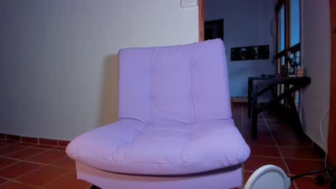 Lucie  online show from 01/30/25, 10:51