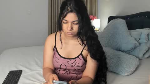 daniela angel     online show from 04/17/26, 10:51