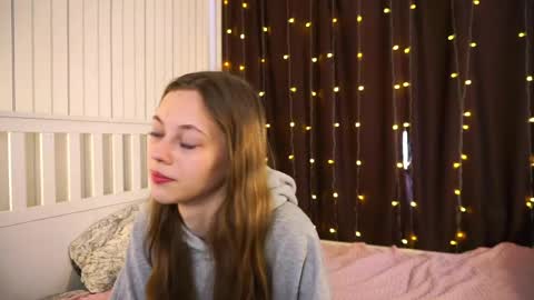 Kate online show from 05/07/26, 08:42