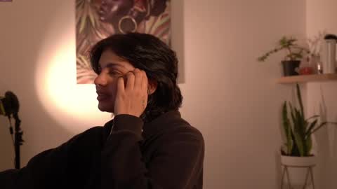 laurita_4 online show from 04/14/26, 01:50