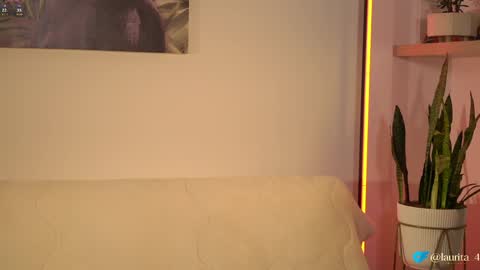 Snapshot of laurita_4 chatting on 06/04/26, 01:39 laurita_4 online show from 06/04/26, 01:39