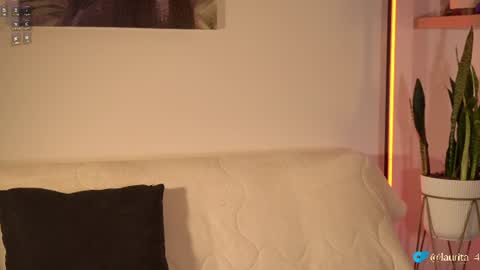 Snapshot of laurita_4 chatting on 06/23/26, 03:10 laurita_4 online show from 06/23/26, 03:10
