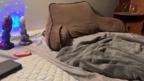 Snapshot of lausfavorite chatting on 10/18/25, 05:54 lausfavorite online show from 10/18/25, 05:54