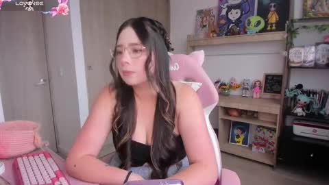          online show from 03/18/26, 08:56