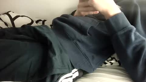 laveudos online show from 02/03/25, 06:49