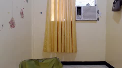 lavvenderr online show from 02/02/26, 03:49