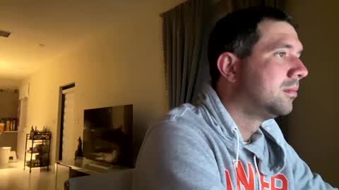 Snapshot of law_cambio chatting on 02/08/25, 11:01 law_cambio online show from 02/08/25, 11:01